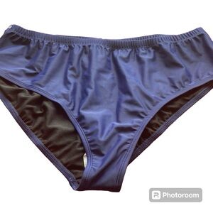 💥FREE WITH PURCHASE NWT Dippin Daisys Navy Swimsuit Bottom Plus Size 24